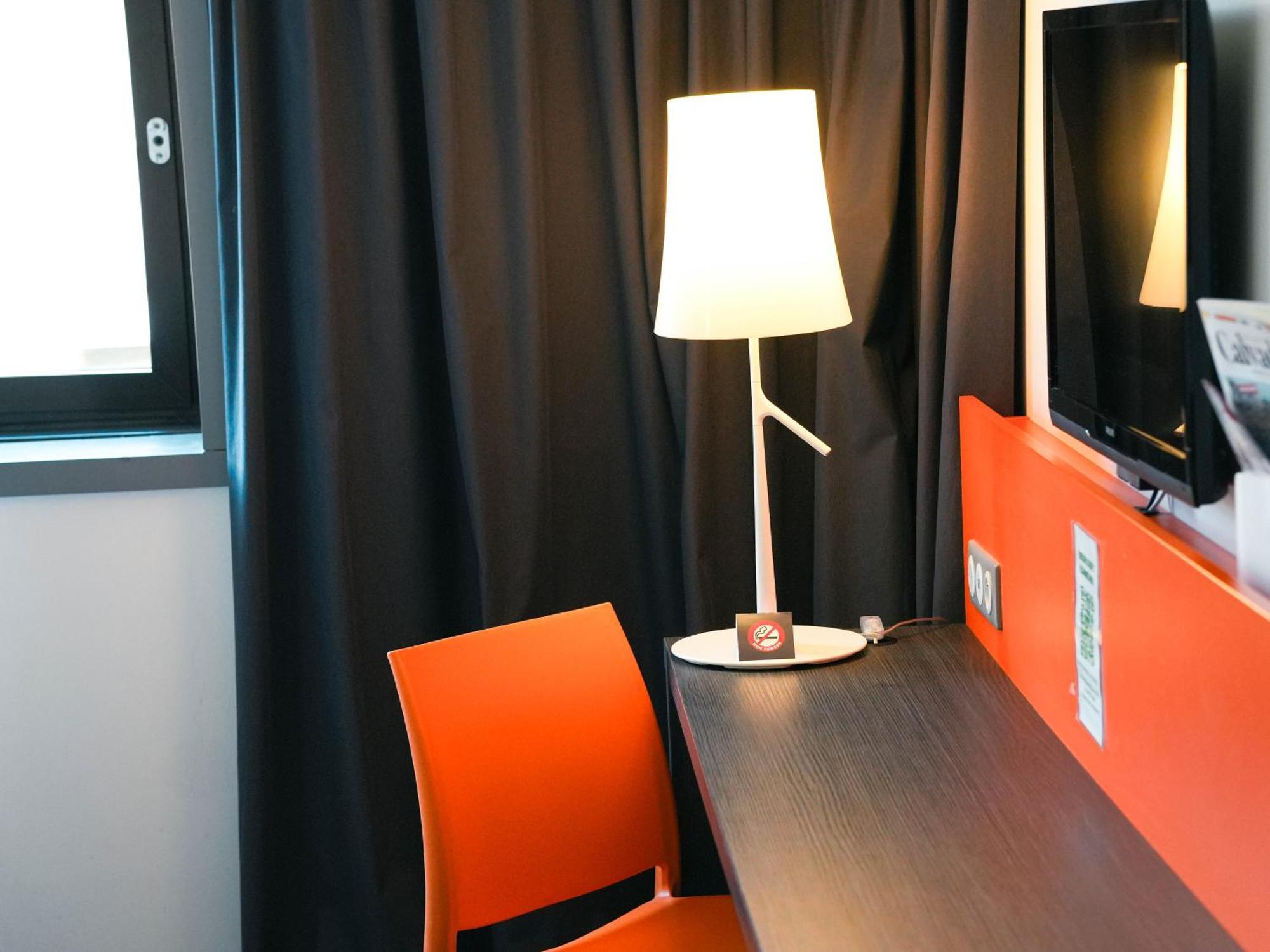 Hotel Ibis Styles Caen Centre Gare Exteriér fotografie