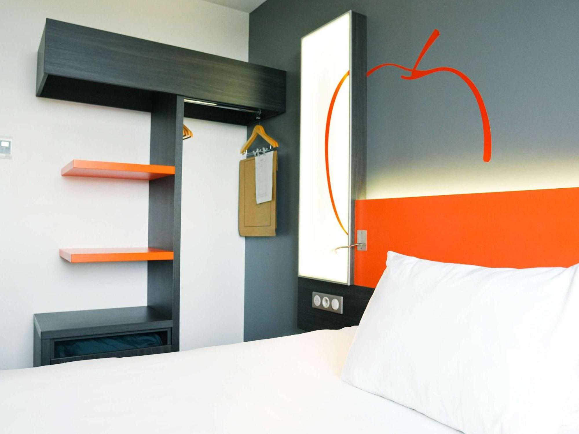 Hotel Ibis Styles Caen Centre Gare Exteriér fotografie