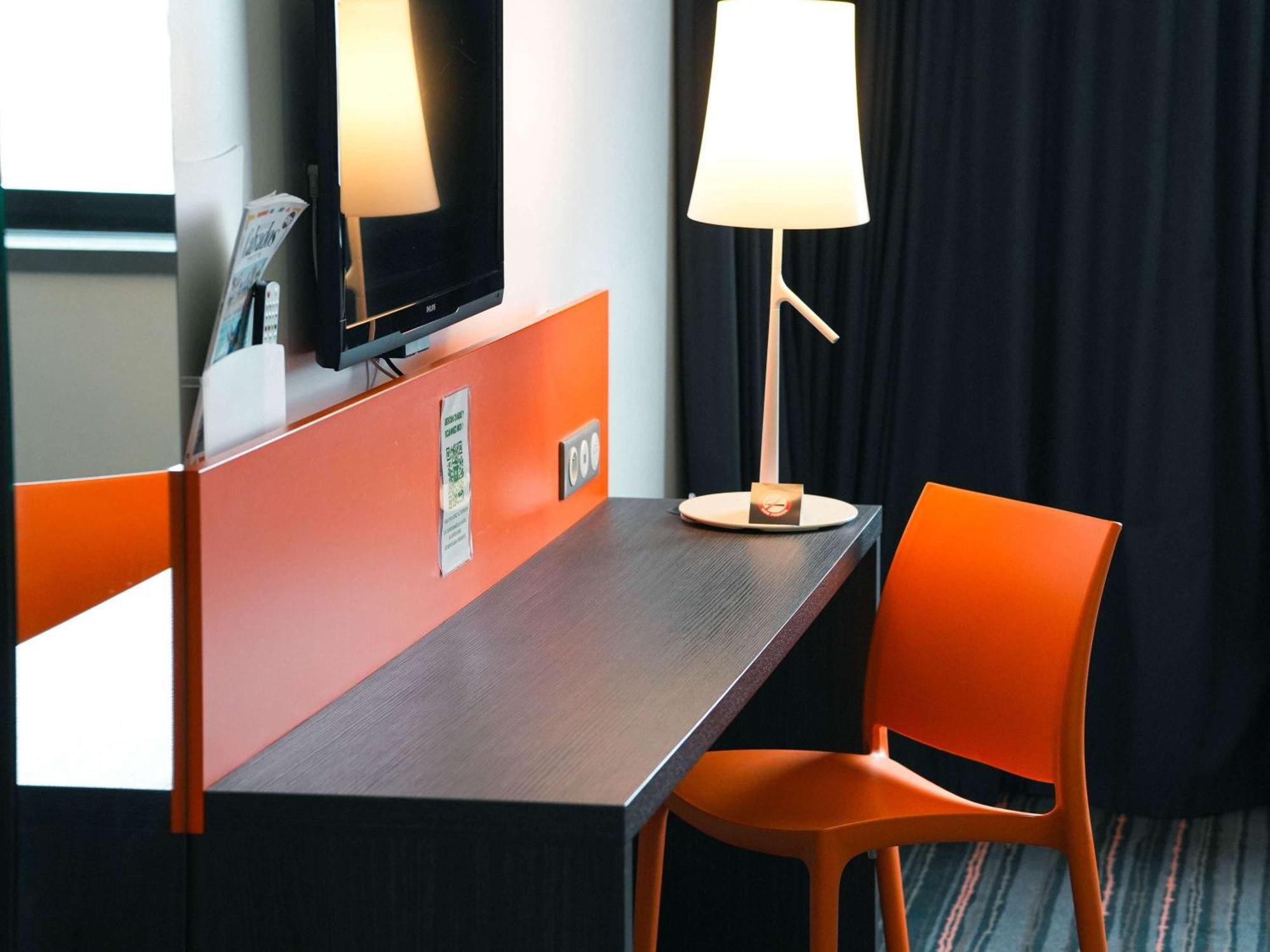 Hotel Ibis Styles Caen Centre Gare Exteriér fotografie